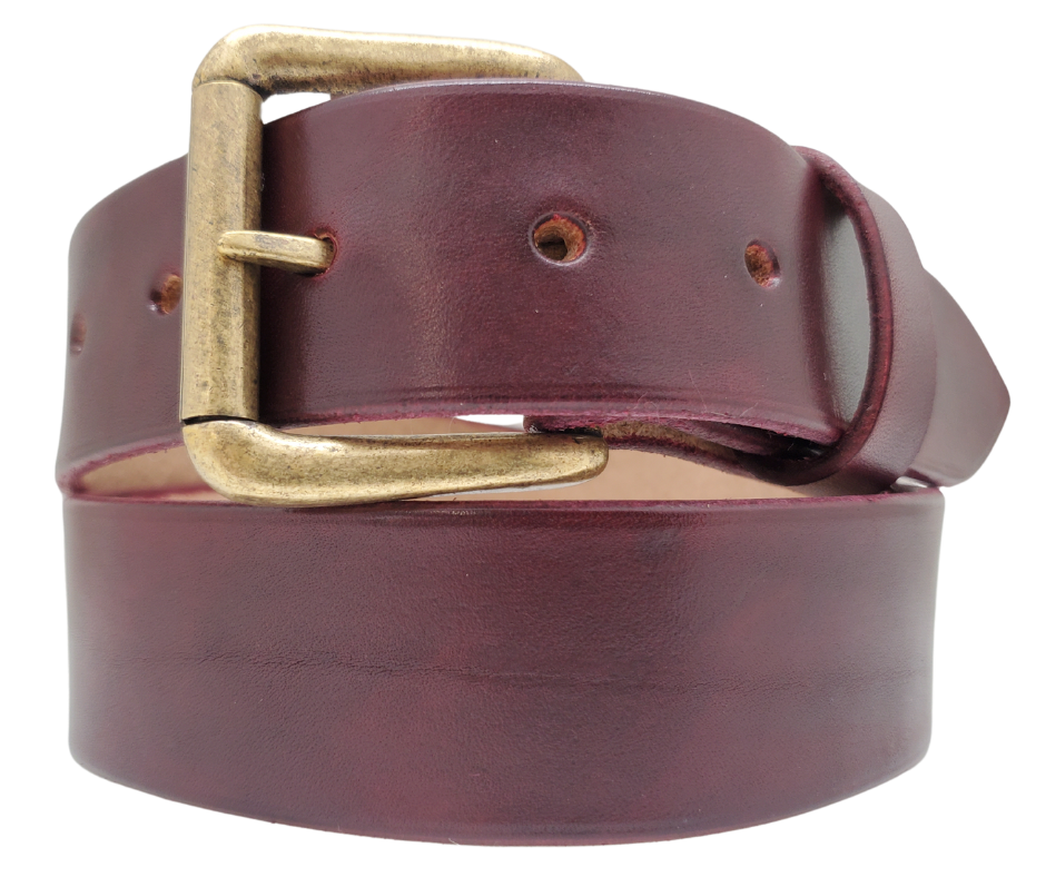 Great for The Office! This real Veg-Tan leather belt starts with a hand dyed 9-10oz (1/8"ish) leather belt strip. Comes with an Antique colored buckle that is snapped in for easy removal. It is handmade in our Smyrna, TN shop, which is located just outside of Nashville.&nbsp;