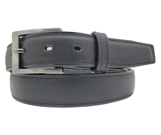 We get all types of people in our shop and we like to offer a variety of Classic Styled Leather belts. This Casual Dress Belt features a Feathered edge and tip, edge stitching, and a Antique Silver buckle. Layered Leather NO fillers Proudly handcrafted in the USA in a versatile 1 1/4" width. Available at our Smyrna, TN shop just outside Nashville.