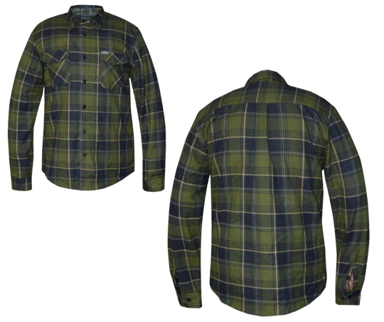 This 100% cotton Black and Green flannel shirt exudes classic style. It features a button down collar, two front flap pockets, and a vintage plaid pattern. Perfect for hiking, outdoor work, or riding horses or motorcycles. Never going out of style, and always available in our Smyrna, TN shop. Imported.  Details: Button down collars, Snaps, 2 Pockets, Yokes, Flannel Lining, 100% Cotton