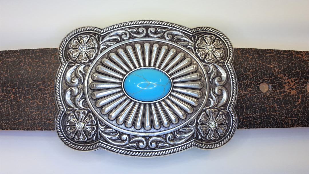 Stylish Southwest themed buckle by Nocona Blazin Roxx Measures 2 1/4" tall by 3 1/8" wide Ladies, it will certainly dress up your look! Sold online and in our shop in Smyrna, TN, just outside of Nashville.